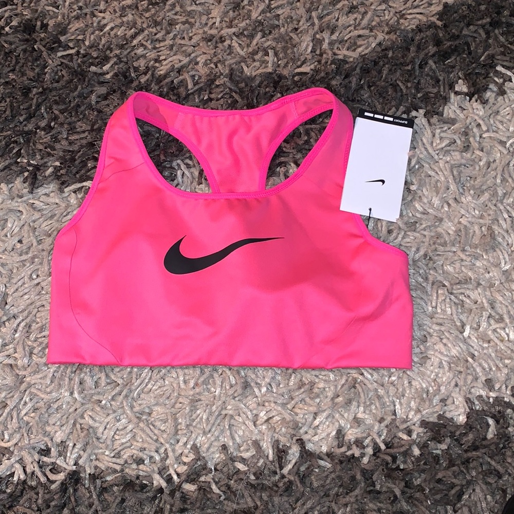 Nike-Dri fit sports fit bra size S NWT